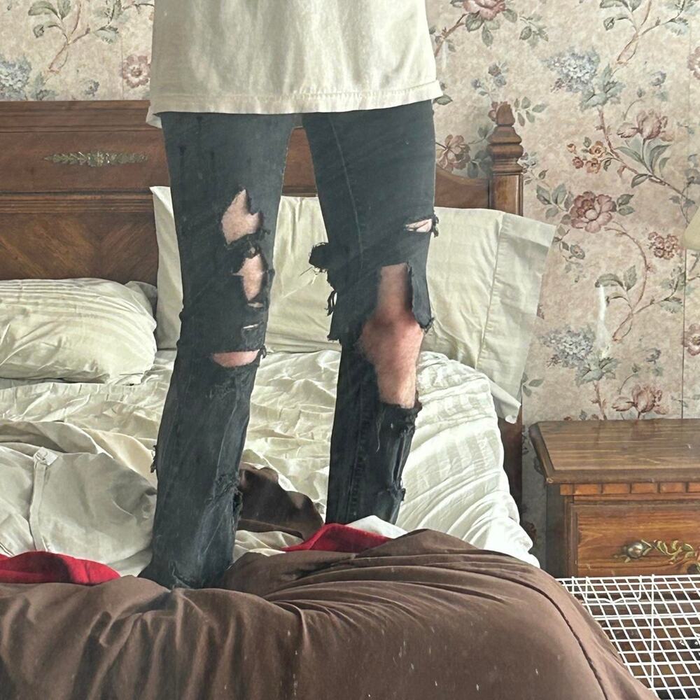 Vintage y2k shredded bootcut rocker